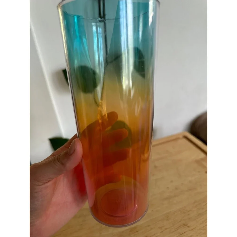 Tall Plastic cup with colorful filter